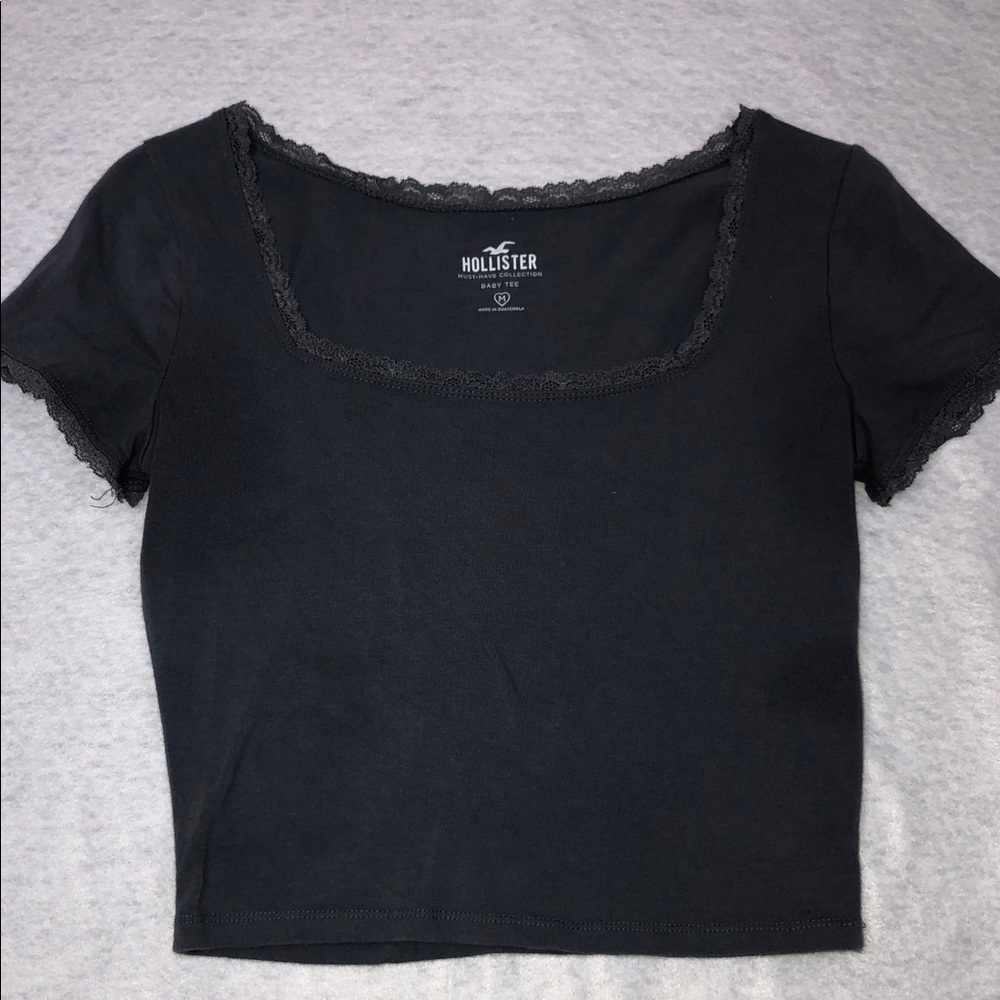 Hollister Women's Blue Crop Baby Tre Top with Lace Trim Square Neck Sz M (T2)